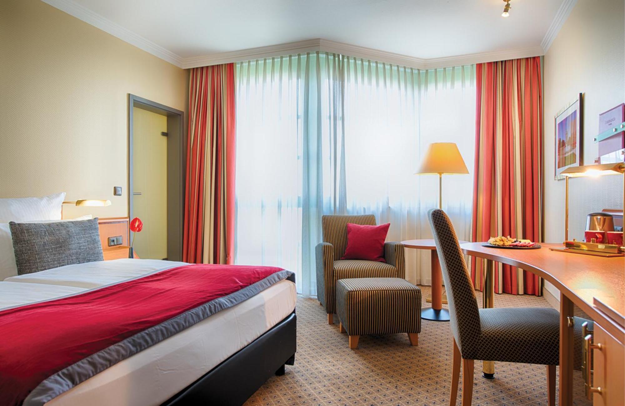 Hotel Leonardo Center