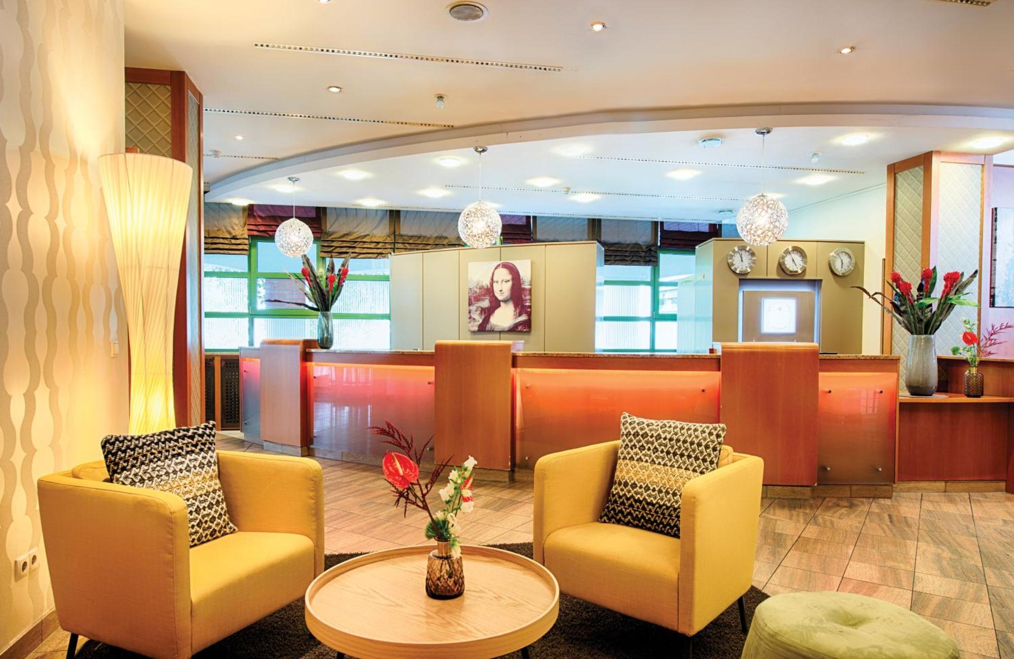 Hotel Leonardo Center 4*
