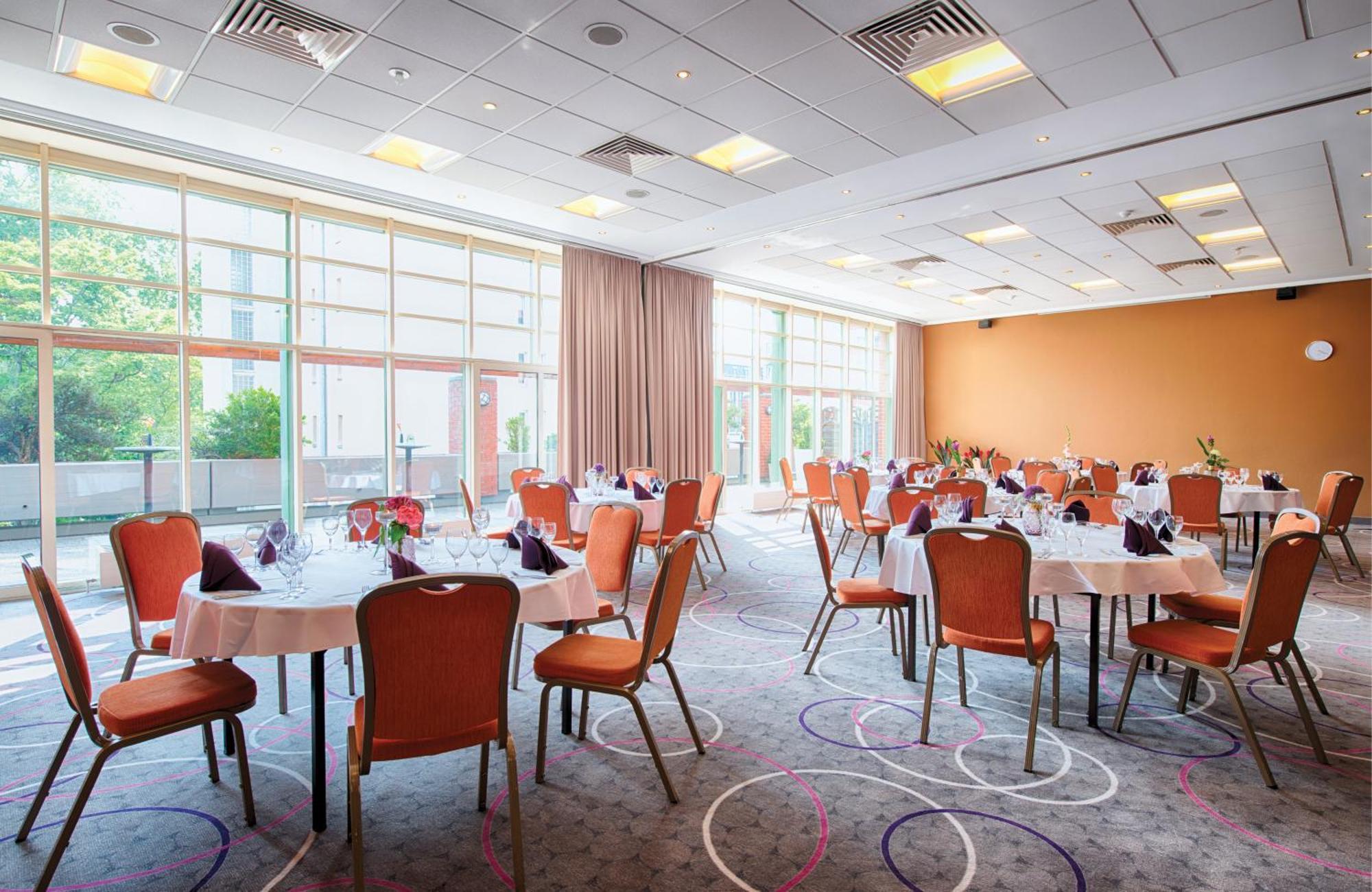 Leonardo Center Hotel MHG